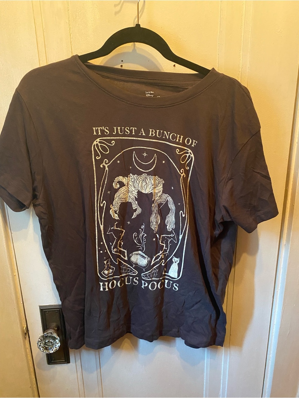 Disney Graphic 'Hocus Pocus' Tee in Dark Gray with Cream Print